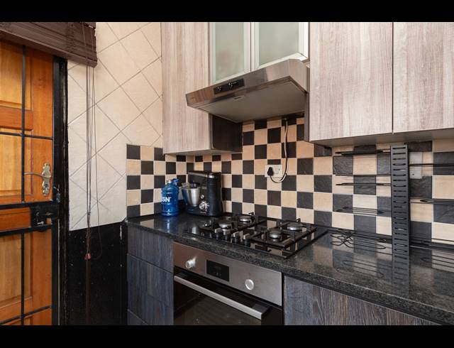 3 BEDROOM FREESTANDING FOR SALE IN MARLBORO GARDENS